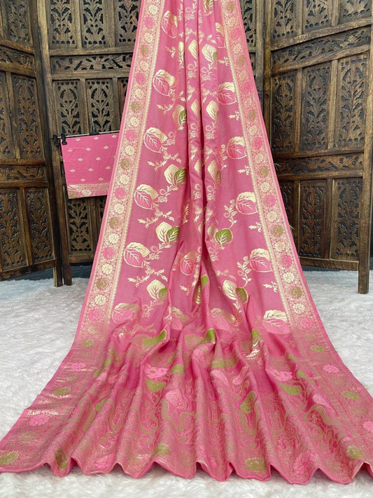 Outstanding Pink Banarasi Dola Silk Saree With Comely Blouse Piece