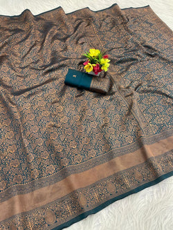 Exemplary Rama Soft Silk Saree With Marvellous Blouse Piece