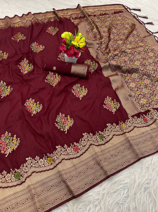 Delightful Maroon Banarasi Georgette Silk Saree With Resplendent Blouse Piece