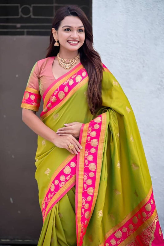 Magnetic Mehndi Banarasi Pichwai Silk Saree With Resplendent Blouse Piece