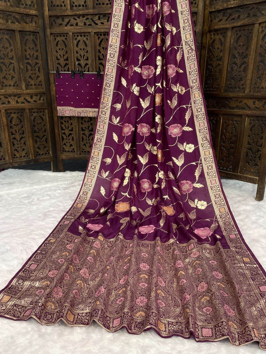 Inimitable Wine Banarasi Dola Silk Saree With Conflate Blouse Piece