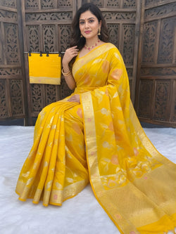 Groovy Yellow Banarasi Dola Silk Saree With Refreshing Blouse Piece