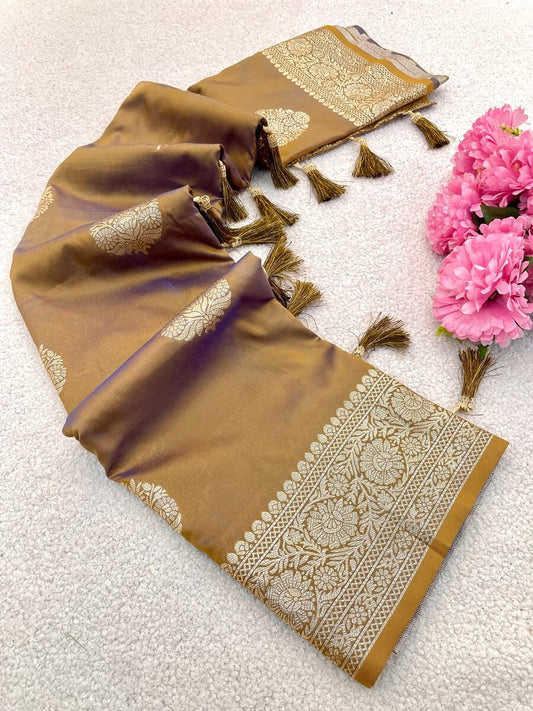 Felicitous Mustard Pure Zari Weaving Banarasi Silk Saree With Grandiose Blouse Piece