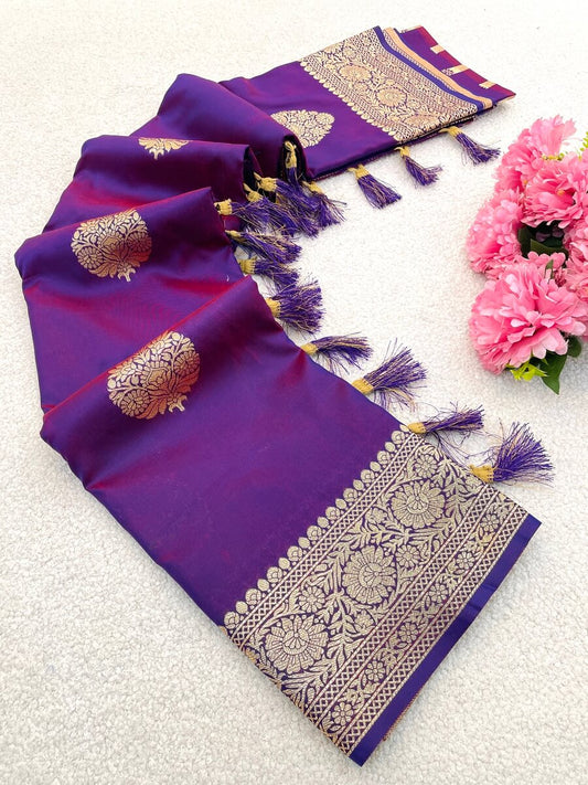 Scrumptious Purple Pure Zari Weaving Banarasi Silk Saree With Surpassing Blouse Piece