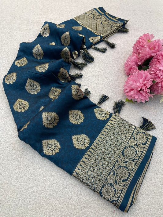 Enamoring Navy Blue Pure Zari Weaving Banarasi Silk Saree With Smashing Blouse Piece