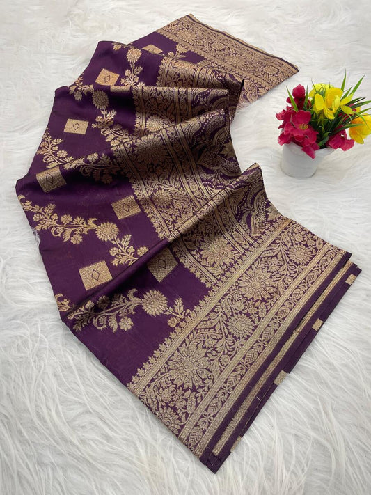 Fantabulous Purple Soft Silk Saree With Adorning Blouse Piece