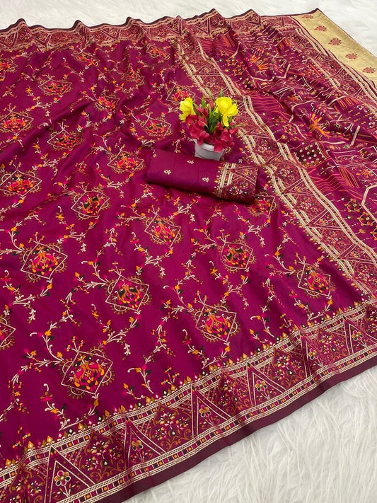 Gleaming Dark Pink Pashmina Saree With Moiety Blouse Piece