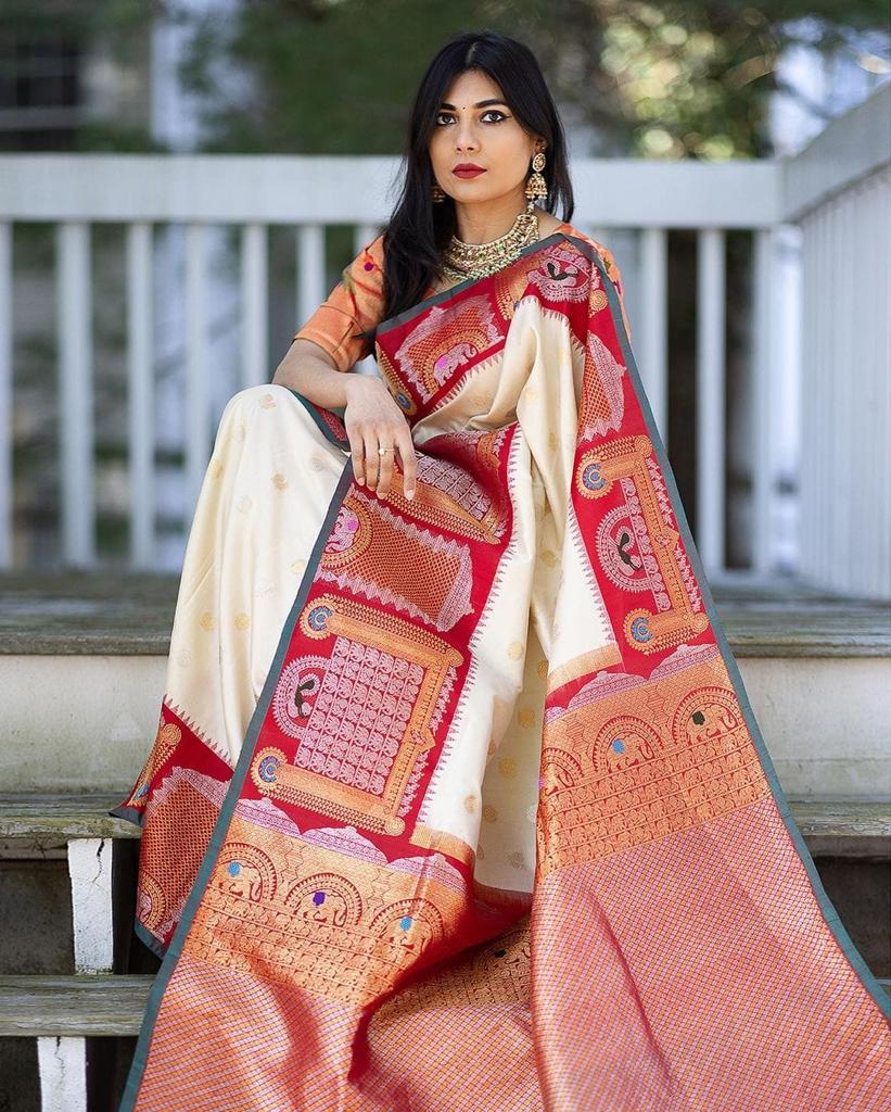 Classic Off White Soft Banarasi Silk Saree With Beauteous Blouse Piece