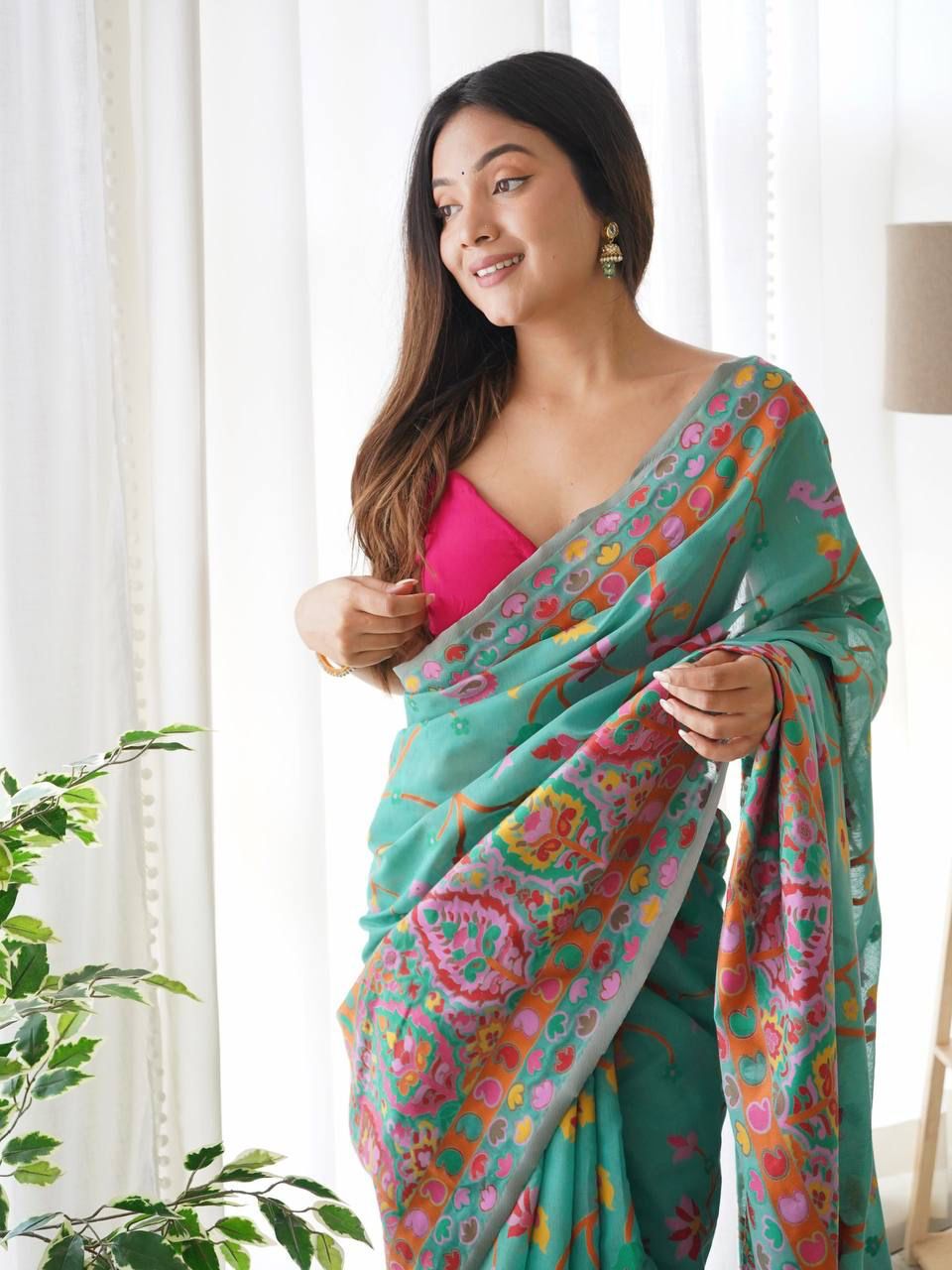 Classy Rama Pashmina saree With Gratifying Blouse Piece