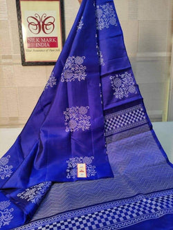 Twirling Royal Blue Soft Silk Saree With Adoring Blouse Piece