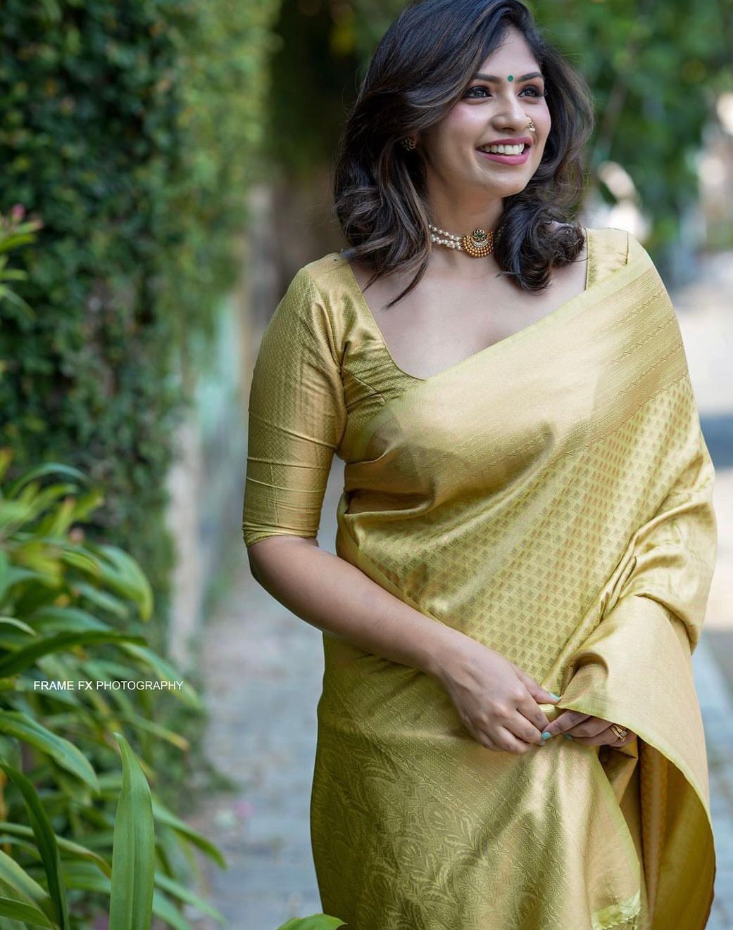 Elaborate Yellow Soft Silk Saree With Proficient Blouse Piece