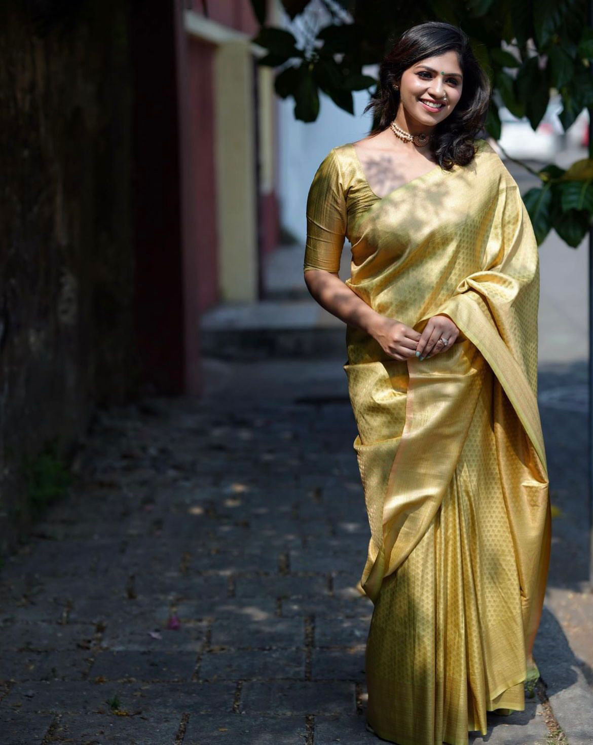 Elaborate Yellow Soft Silk Saree With Proficient Blouse Piece