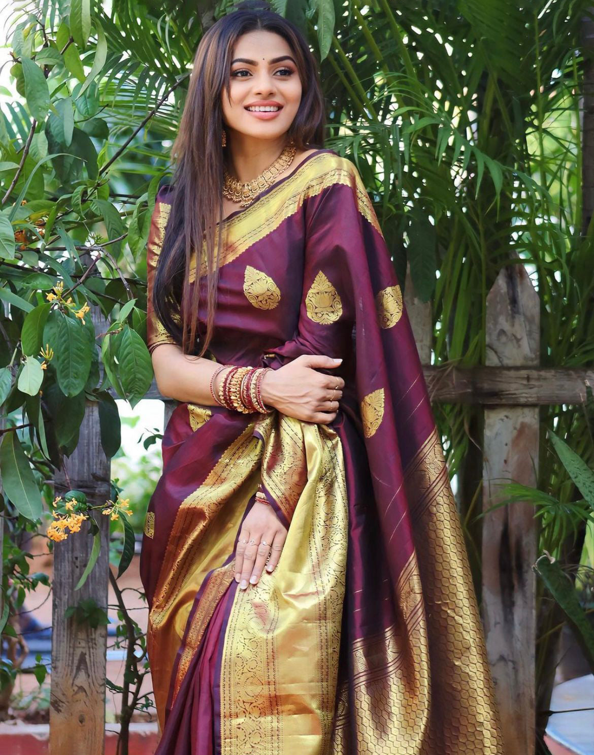 Phenomenal Wine Soft Silk Saree With Beautiful Blouse Piece