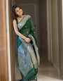 Gratifying Green Cotton Silk Saree With Alluring Blouse Piece