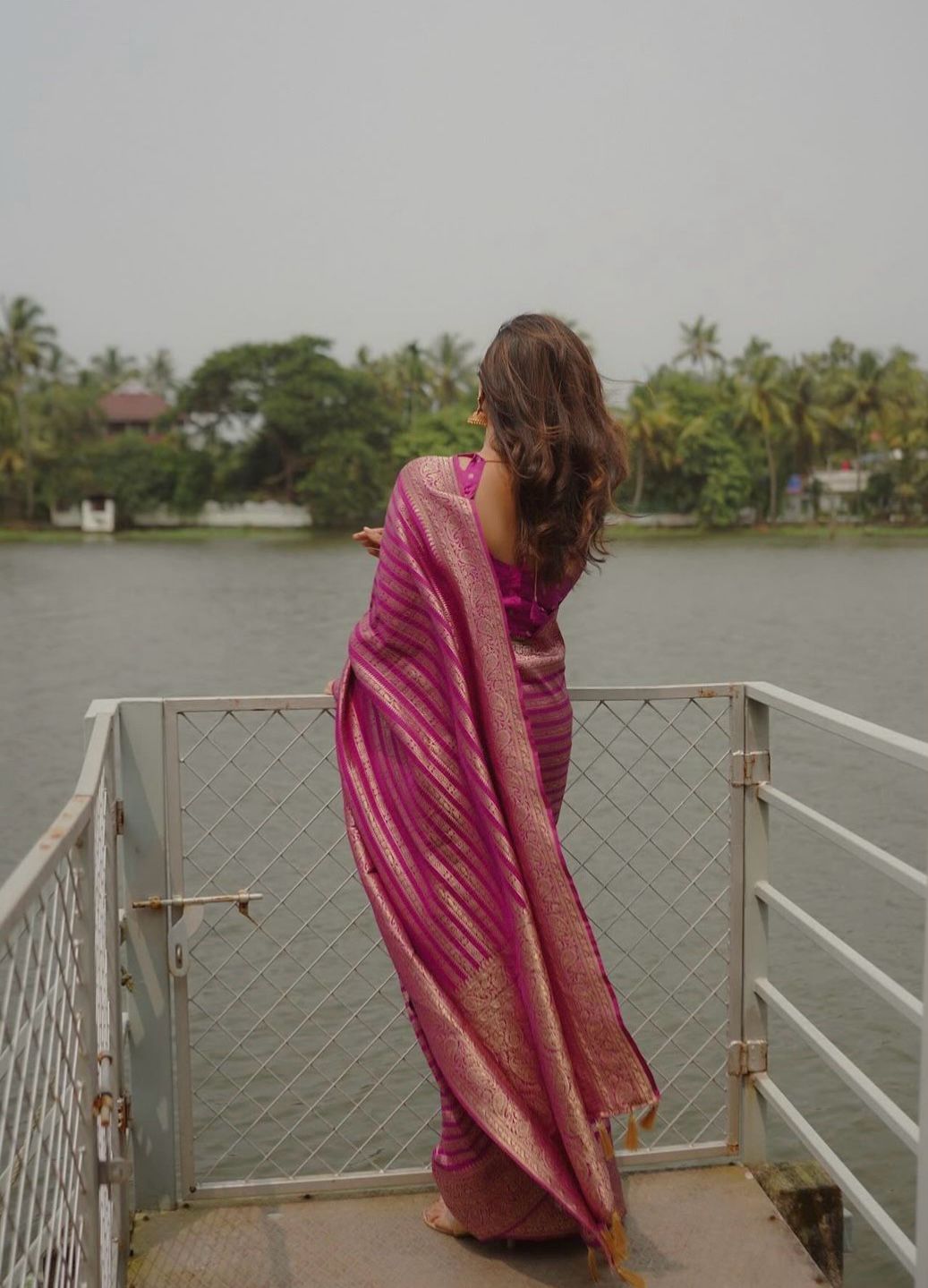 Radiant Magenta Soft Silk Saree With Resonant Blouse Piece