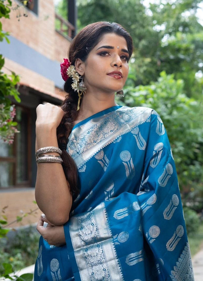 Propinquity Blue Soft Silk Saree With Denouement Blouse Piece