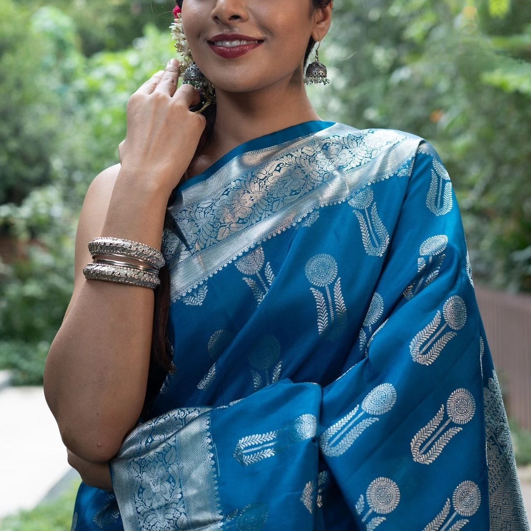 Propinquity Blue Soft Silk Saree With Denouement Blouse Piece