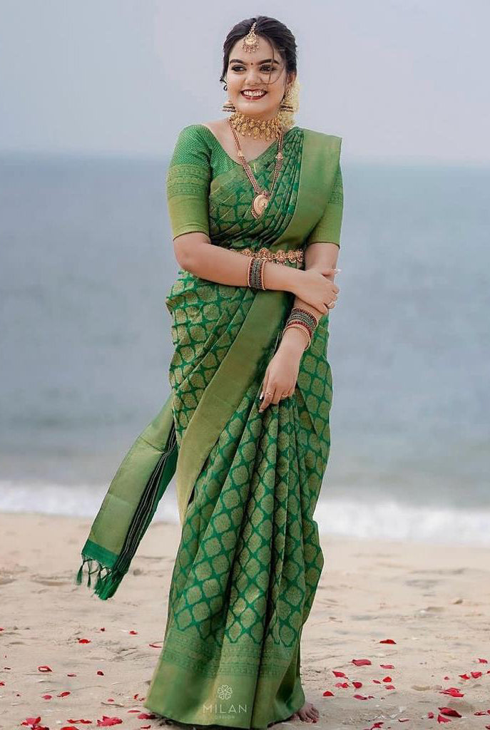 Arresting Green Soft Silk Saree With Opulent Blouse Piece