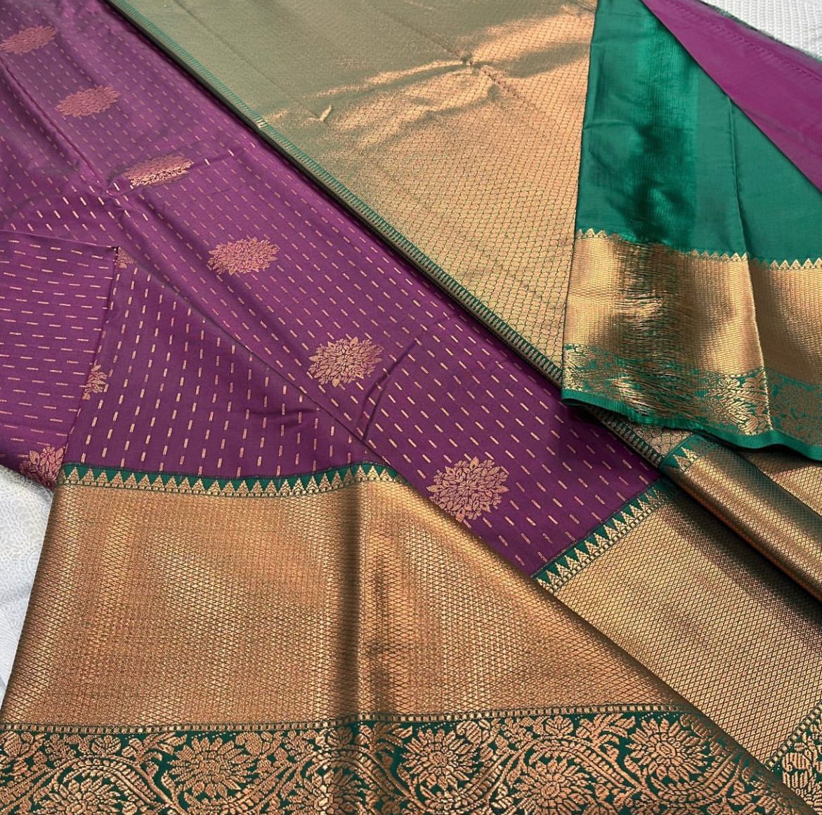 Glorious Purple Soft Silk Saree With Twirling Blouse Piece