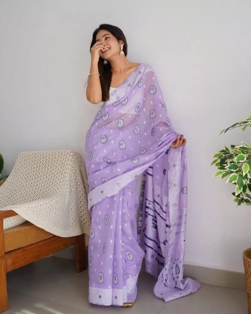 Classy Lavender Cotton Silk Saree With Precious Blouse Piece