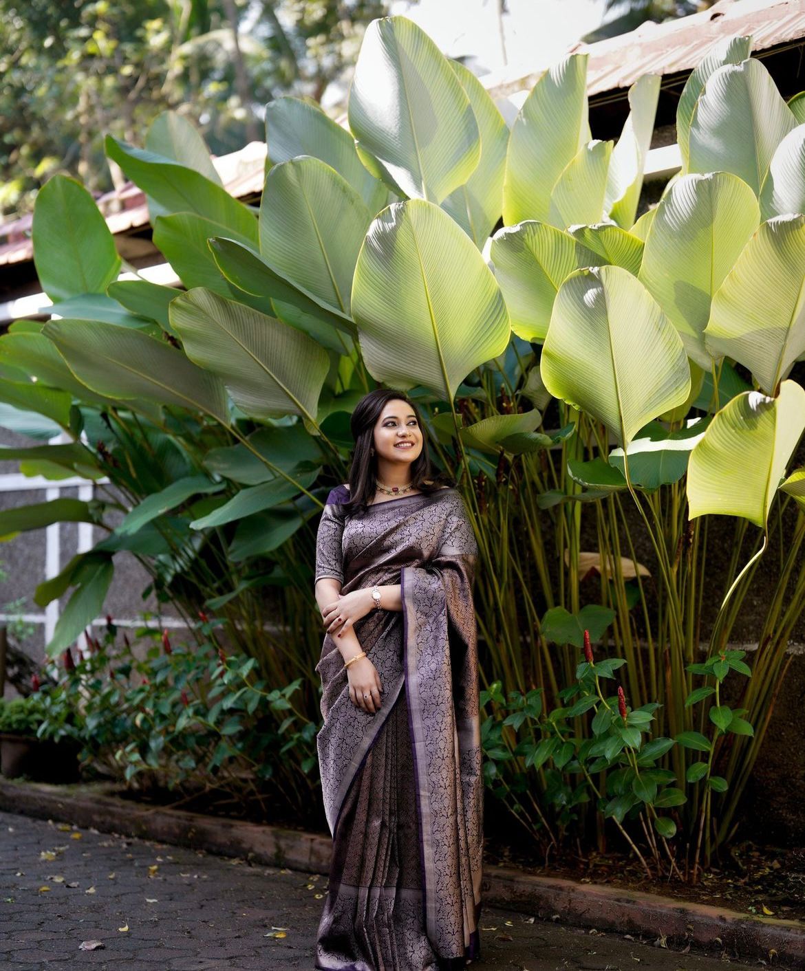 Lagniappe Purple Soft Silk Saree With Propinquity Blouse Piece