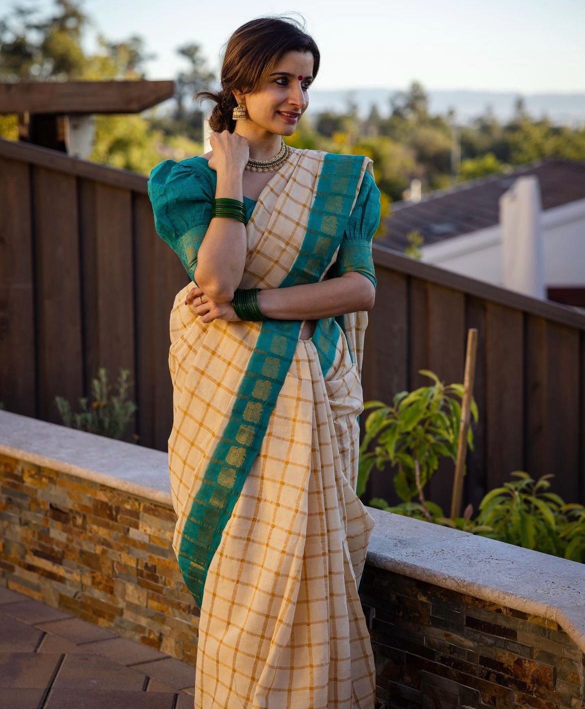 Fairytale Beige Soft Silk Saree With Winsome Blouse Piece