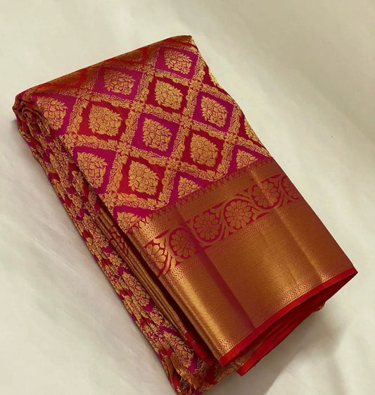 Angelic Red Soft Silk Saree With Imaginative Blouse Piece