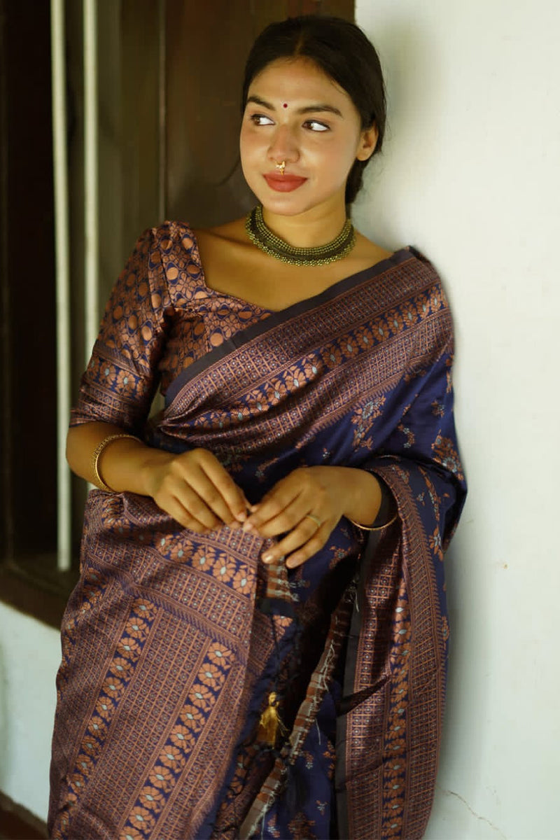 Chatoyant Blue Soft Silk Saree With Extraordinary Blouse Piece