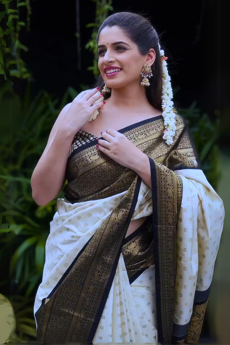 Petrichor Off White Soft Silk Saree With Surpassing Blouse Piece