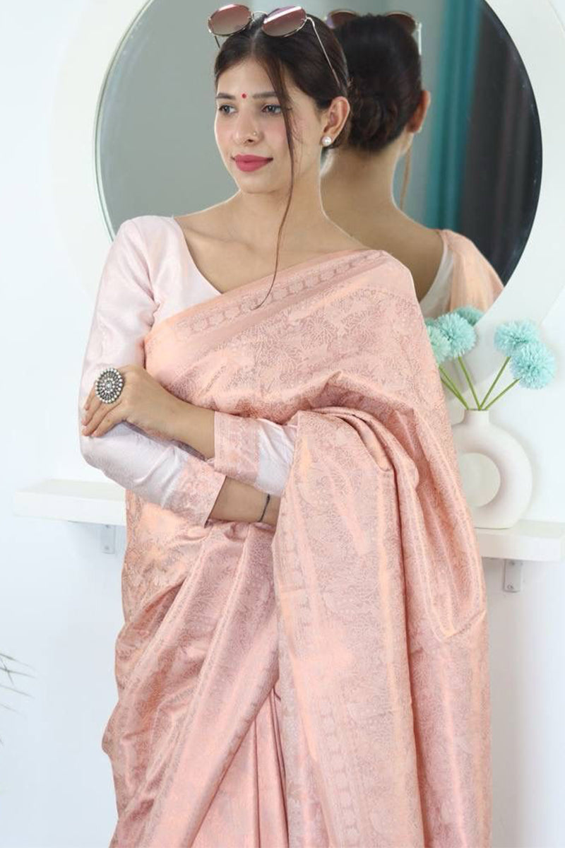 Charming Baby Pink Kanjivaram Silk Saree With Majestic Blouse Piece