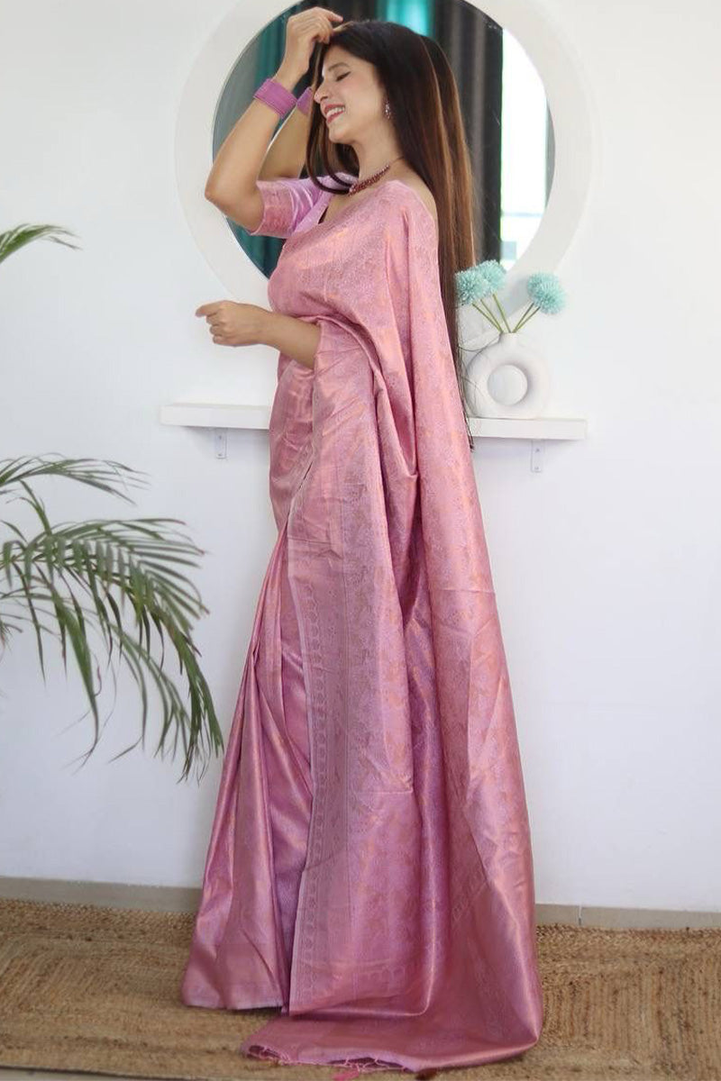 Blooming Pink Kanjivaram Silk Saree With Enamoring Blouse Piece