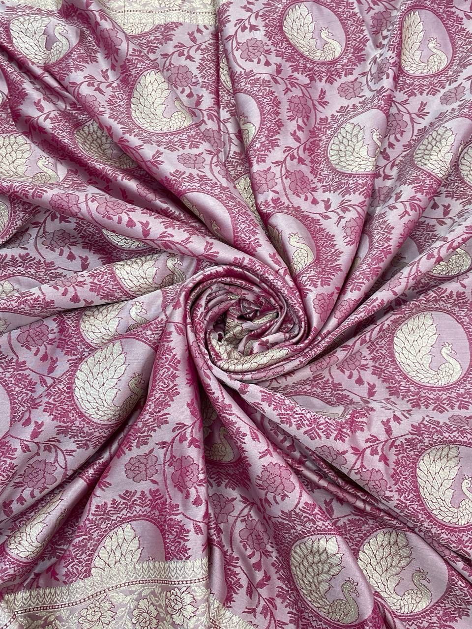 Symmetrical Pink Soft Banarasi Silk Saree With Winsome Blouse Piece