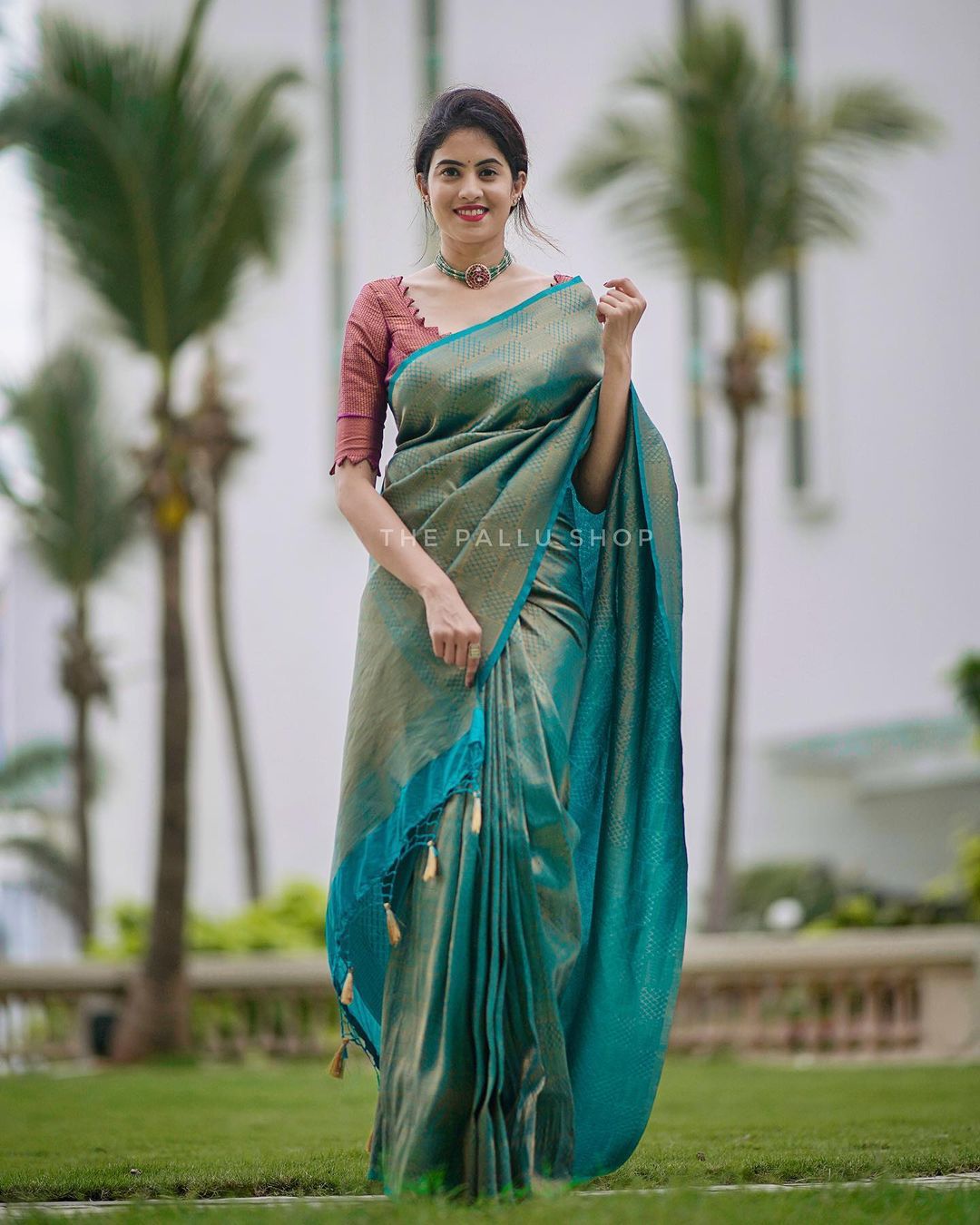 Conflate Rama Soft Silk Saree with Cynosure Blouse Piece