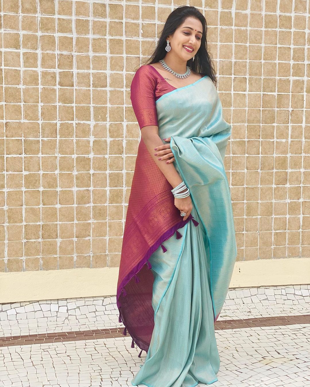 Pleasant Firozi Soft Silk Saree With Excellent Blouse Piece