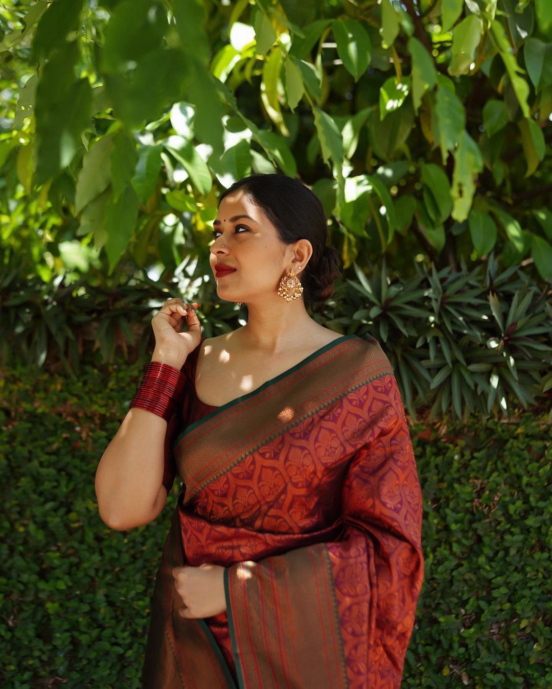 Precious Maroon Soft Silk Saree With Charming Blouse Piece