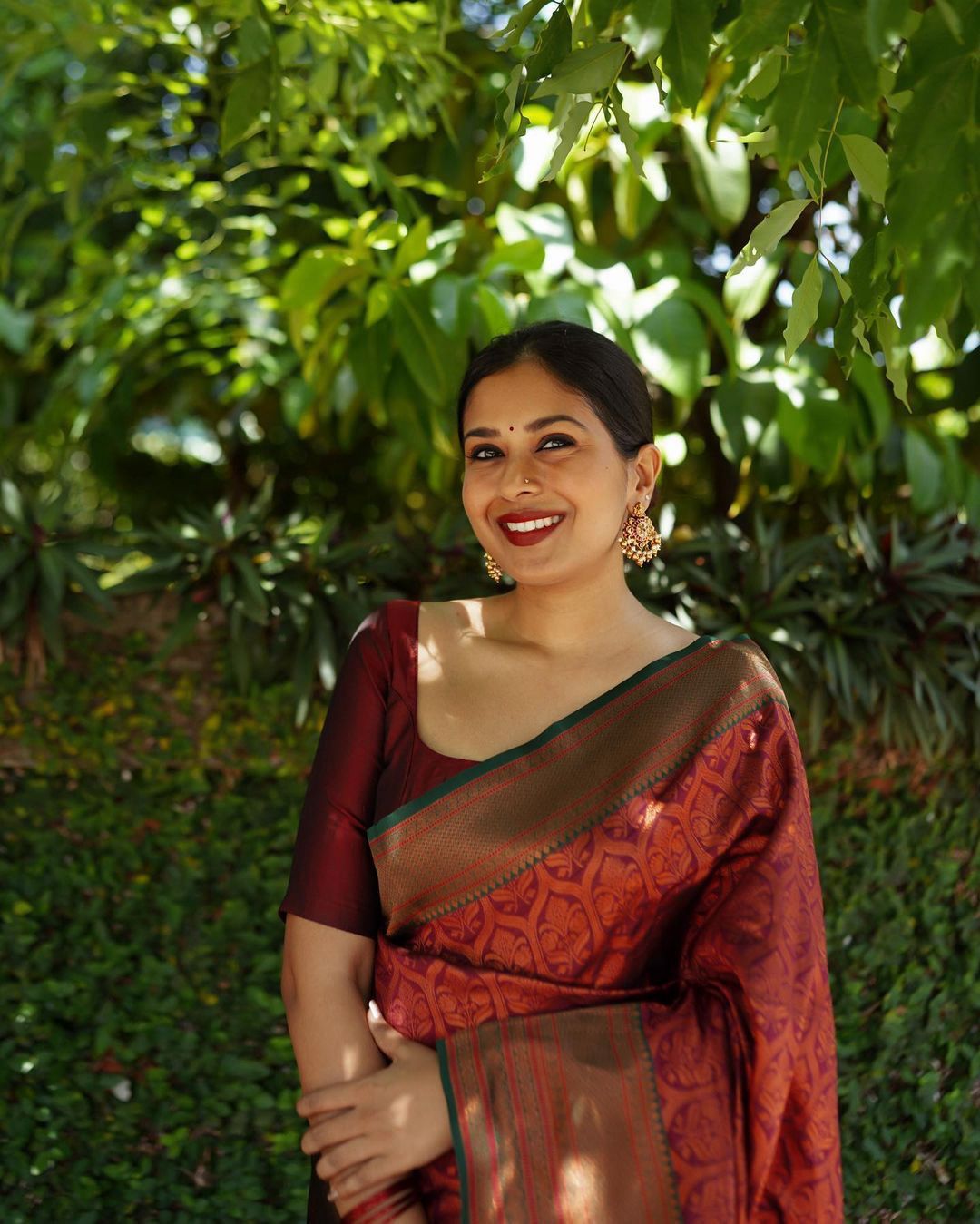 Precious Maroon Soft Silk Saree With Charming Blouse Piece