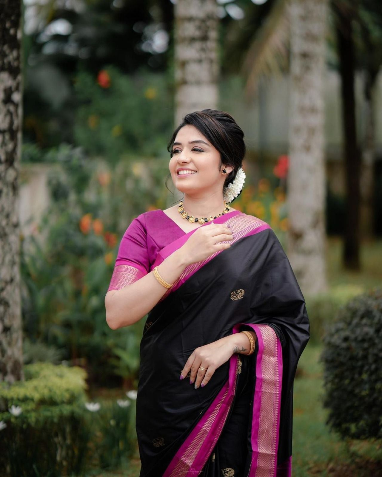 Captivating Black Soft Banarasi Silk Saree With Girlish Blouse Piece