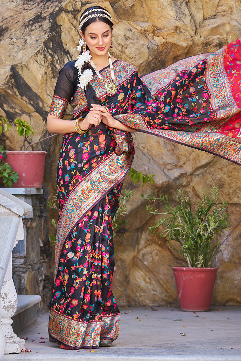 Stylish Black Pashmina saree With Scrumptious Blouse Piece