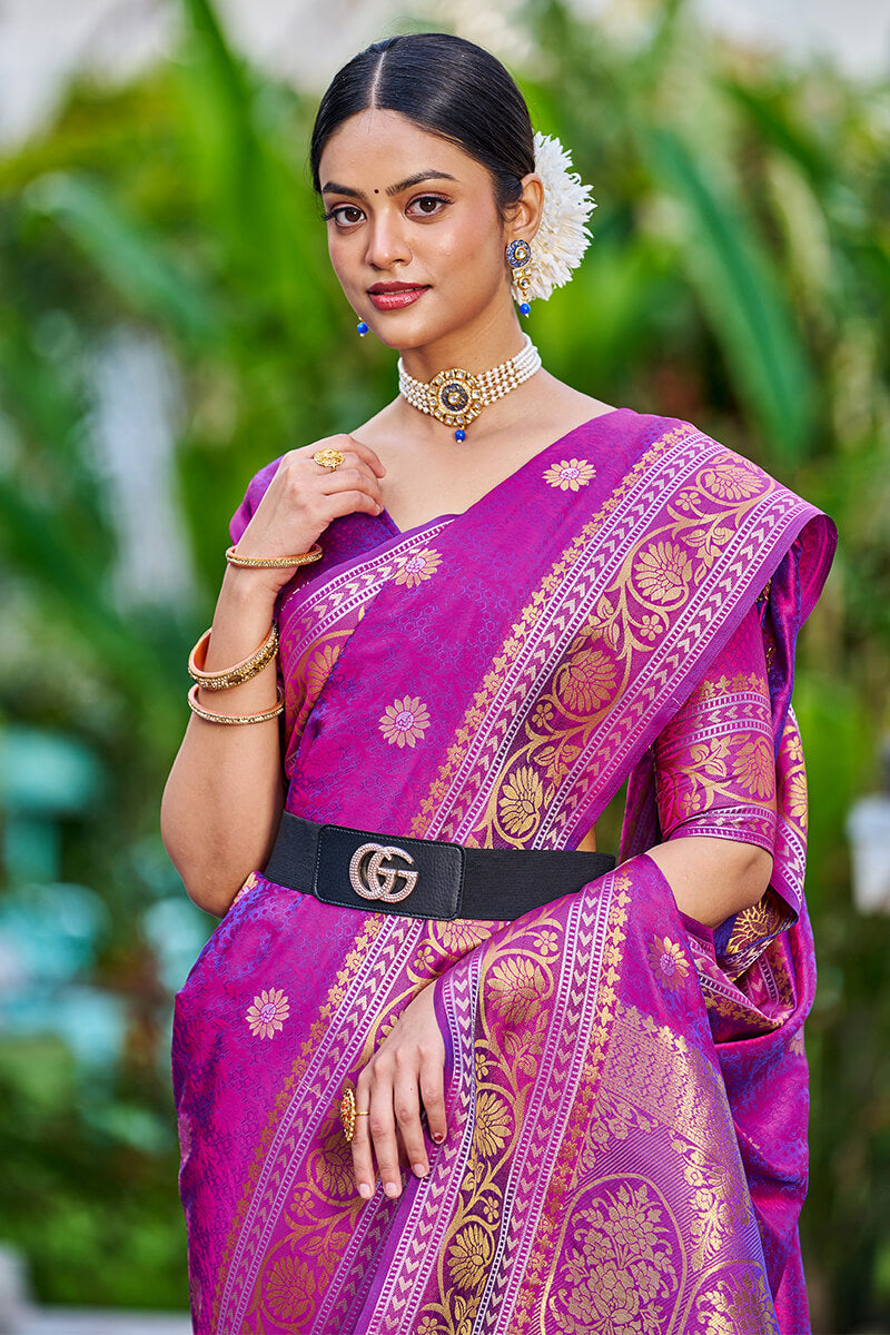 Engrossing Purple Kanjivaram Silk Saree With Epiphany Blouse Piece