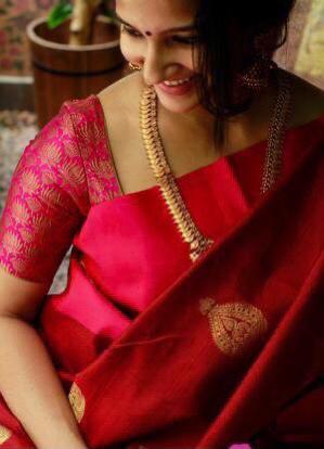 Susurrous Red Soft Banarasi Silk Saree With Dalliance Blouse Piece