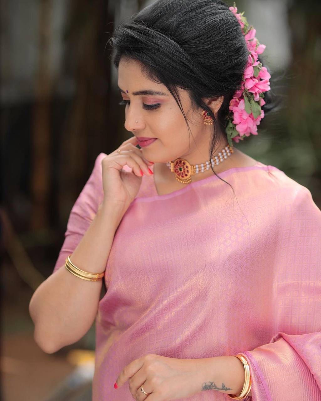 Bucolic Pink Soft Silk Saree With Forbearance Blouse Piece