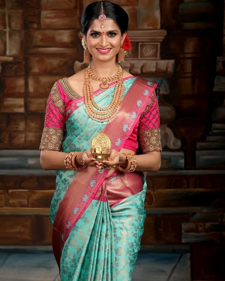 Delectable Sky Soft Silk Saree With Fancifull Blouse Piece