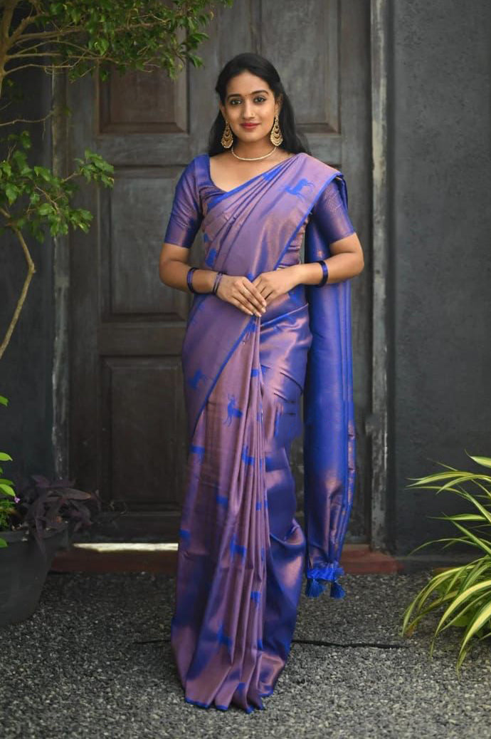 Snappy Royal Blue  Soft Silk Saree With Smashing Blouse Piece