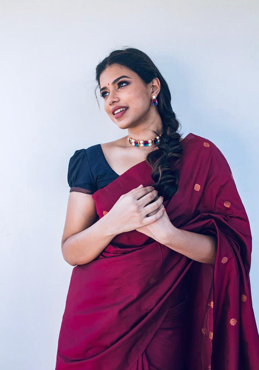 Propinquity Wine Soft Silk Saree With Amiable Blouse Piece