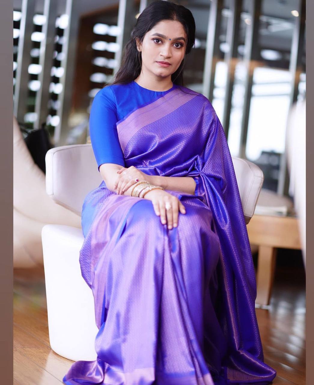 Inspiring Blue Soft Banarasi Silk Saree With Entrancing Blouse Piece