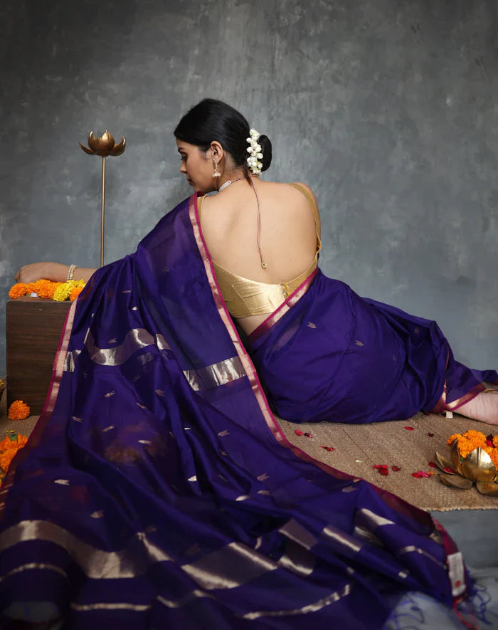 Classic Navy Blue Cotton Silk Saree With Exceptional Blouse Piece