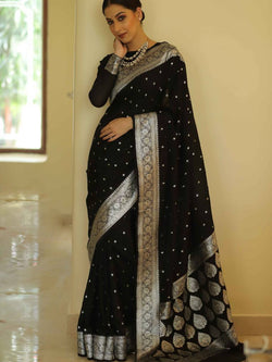 Fugacious Black Cotton Silk Saree With Sizzling Blouse Piece