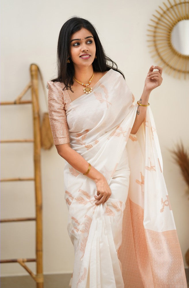 Epiphany White Soft Silk Saree With Breathtaking Blouse Piece