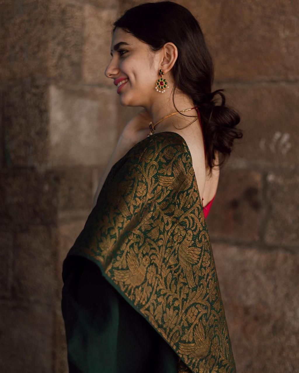 Refreshing Green Soft Silk Saree With Gorgeous Blouse Piece