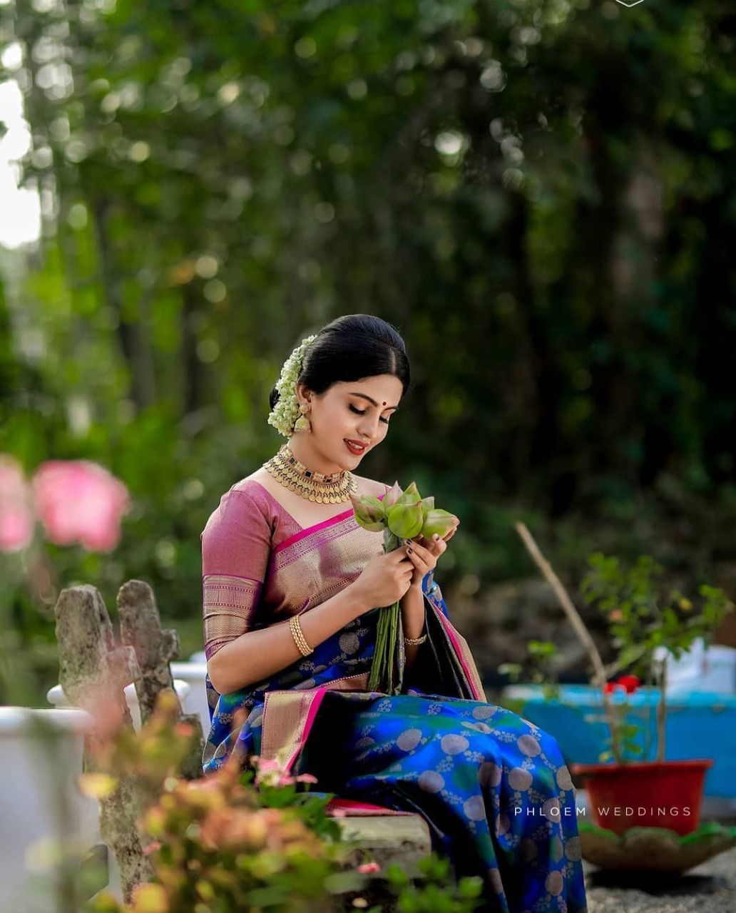 Elegant Blue Soft Banarasi Silk Saree With Pleasant Blouse Piece